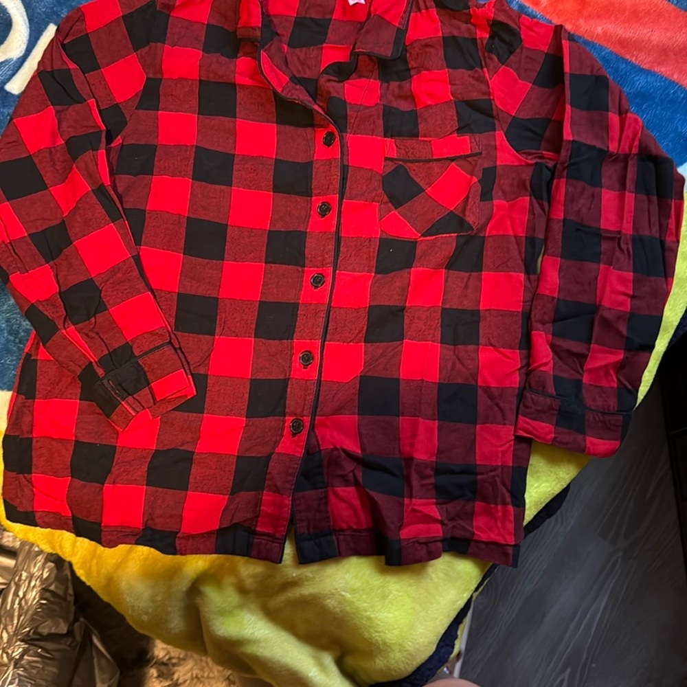 Wondershop Red and Black Button Down Flannel Shirt